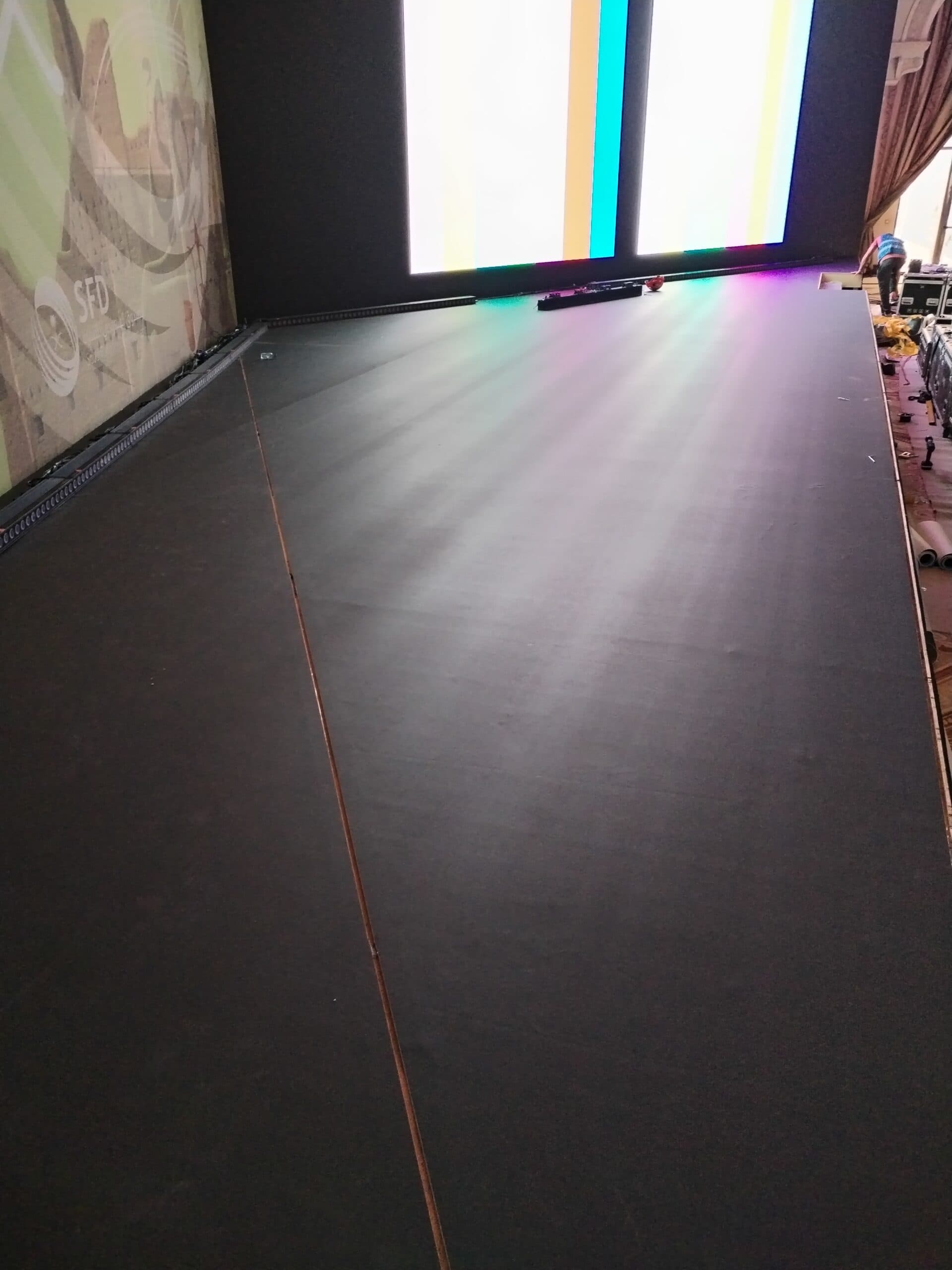 أرضيات فينيل عالية الجودة